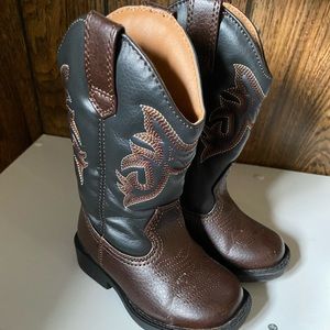 Size 6 toddler boots